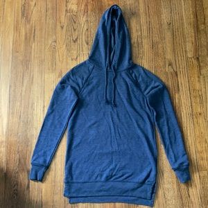 Aerie Women’s sweatshirt